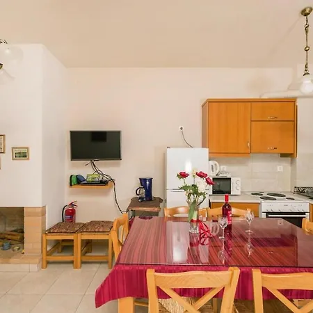 Saltwater Pool Flat In Chania