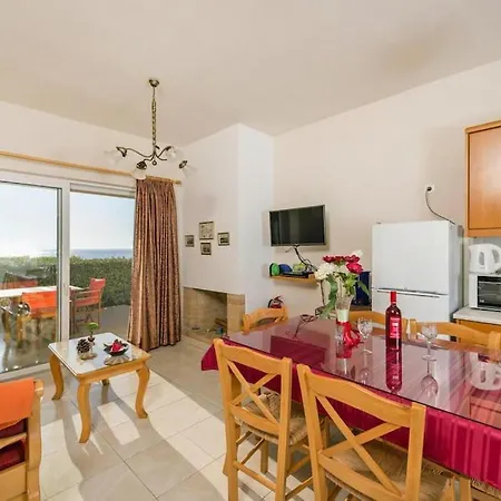 Saltwater Pool Flat In Chania חאניה