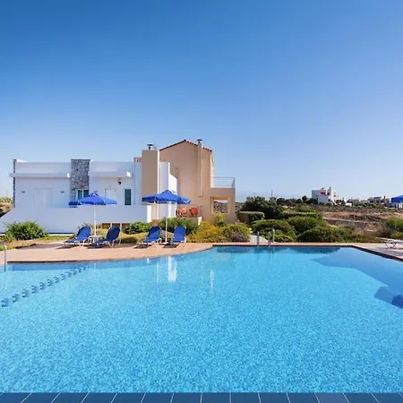 Saltwater Pool Flat In Chania חאניה